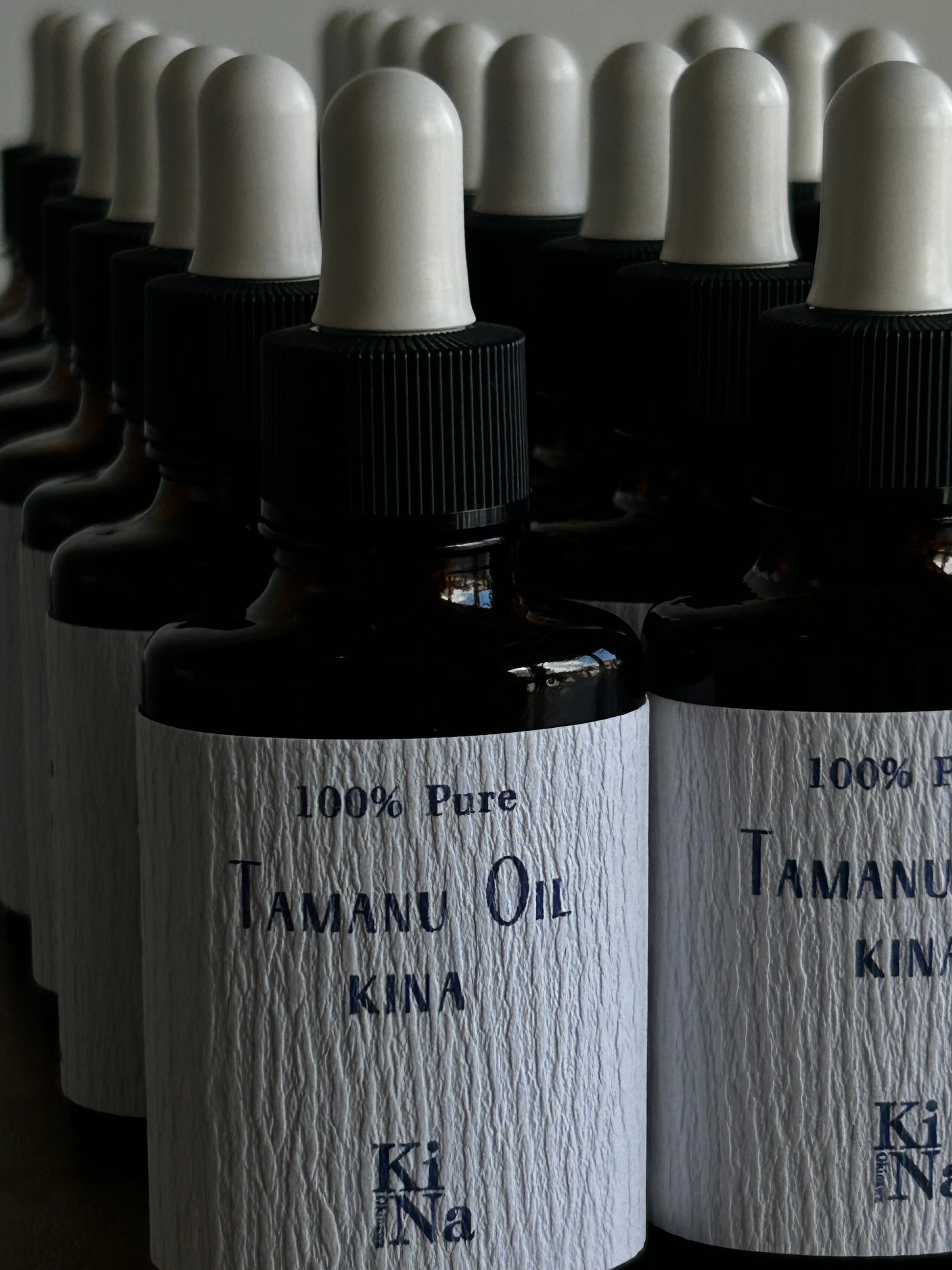 ★【新品】KINUI TAMANU PURE OIL 3 KINUI Tamanu Pure Oil Serum 30ml Peeling serum Booster Toner